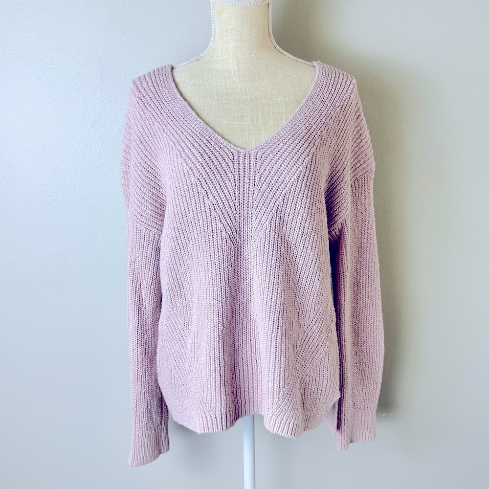 Madewell Cozy V-Neck Knit Sweater in Pink